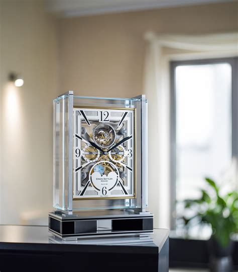 atmos luxury clock